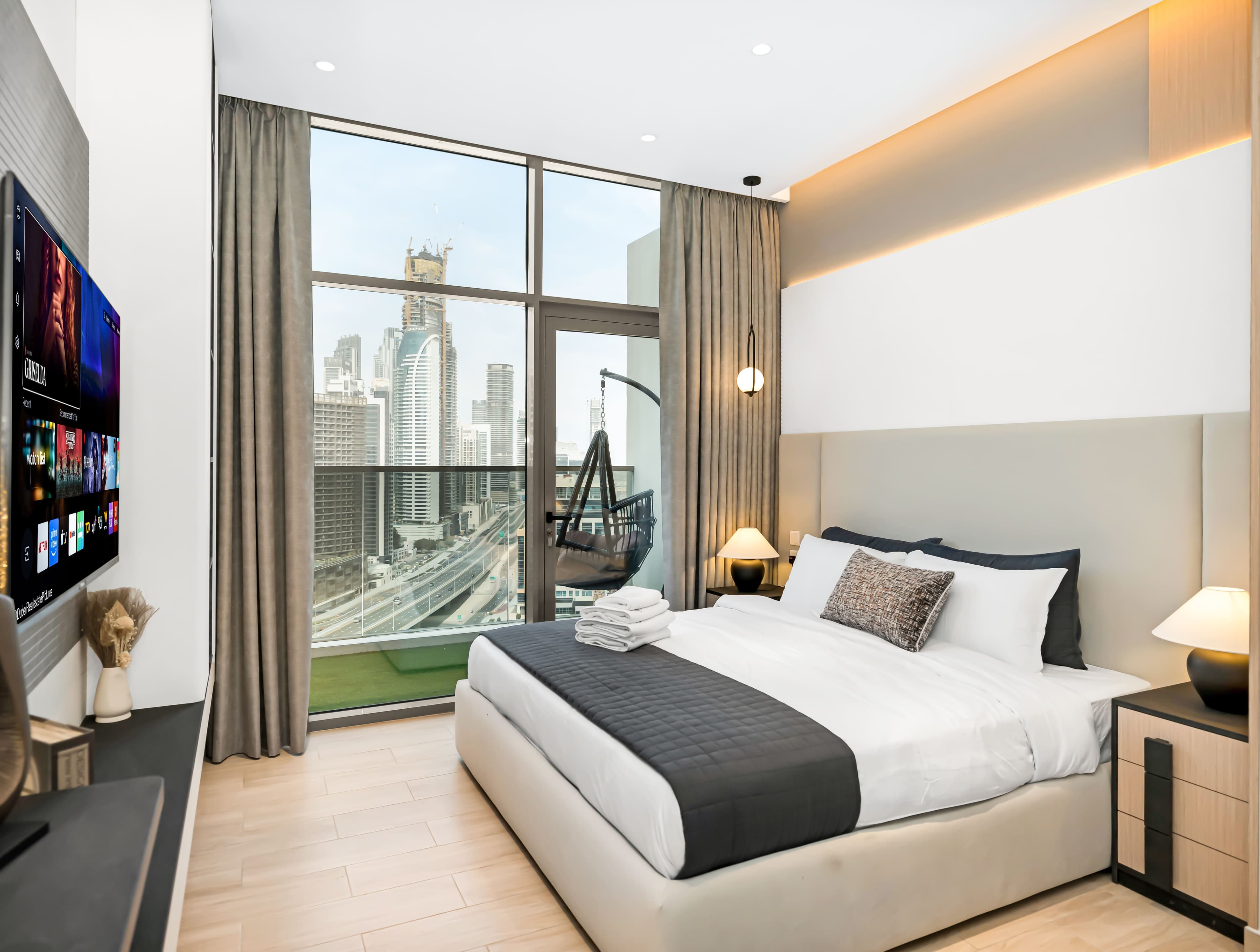 Burj Khalifa and Canal views | 3 Bedroom premium Apartment | Fully Furnished - Thumbnail 10