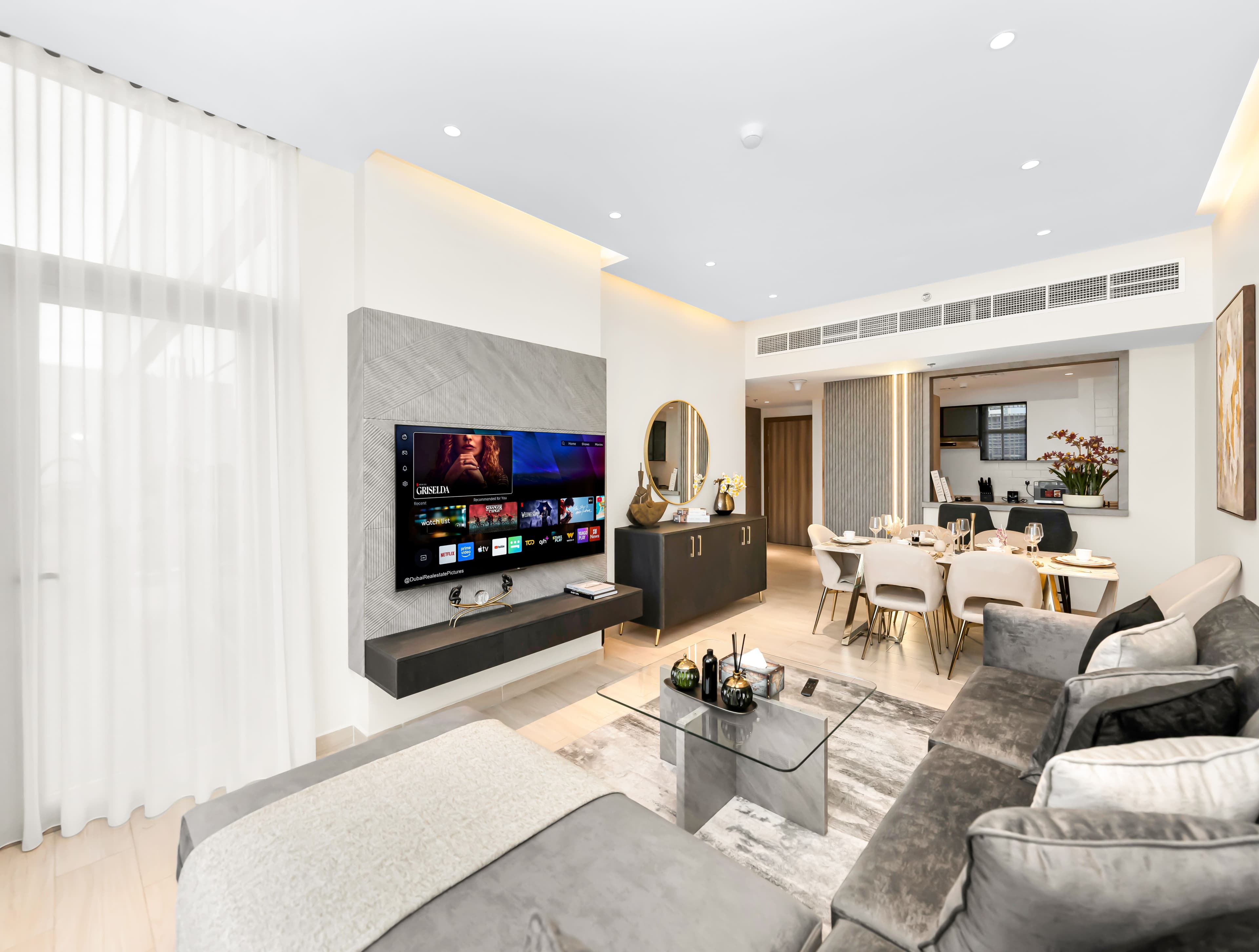 Burj Khalifa and Canal views | 3 Bedroom premium Apartment | Fully Furnished - Thumbnail 14