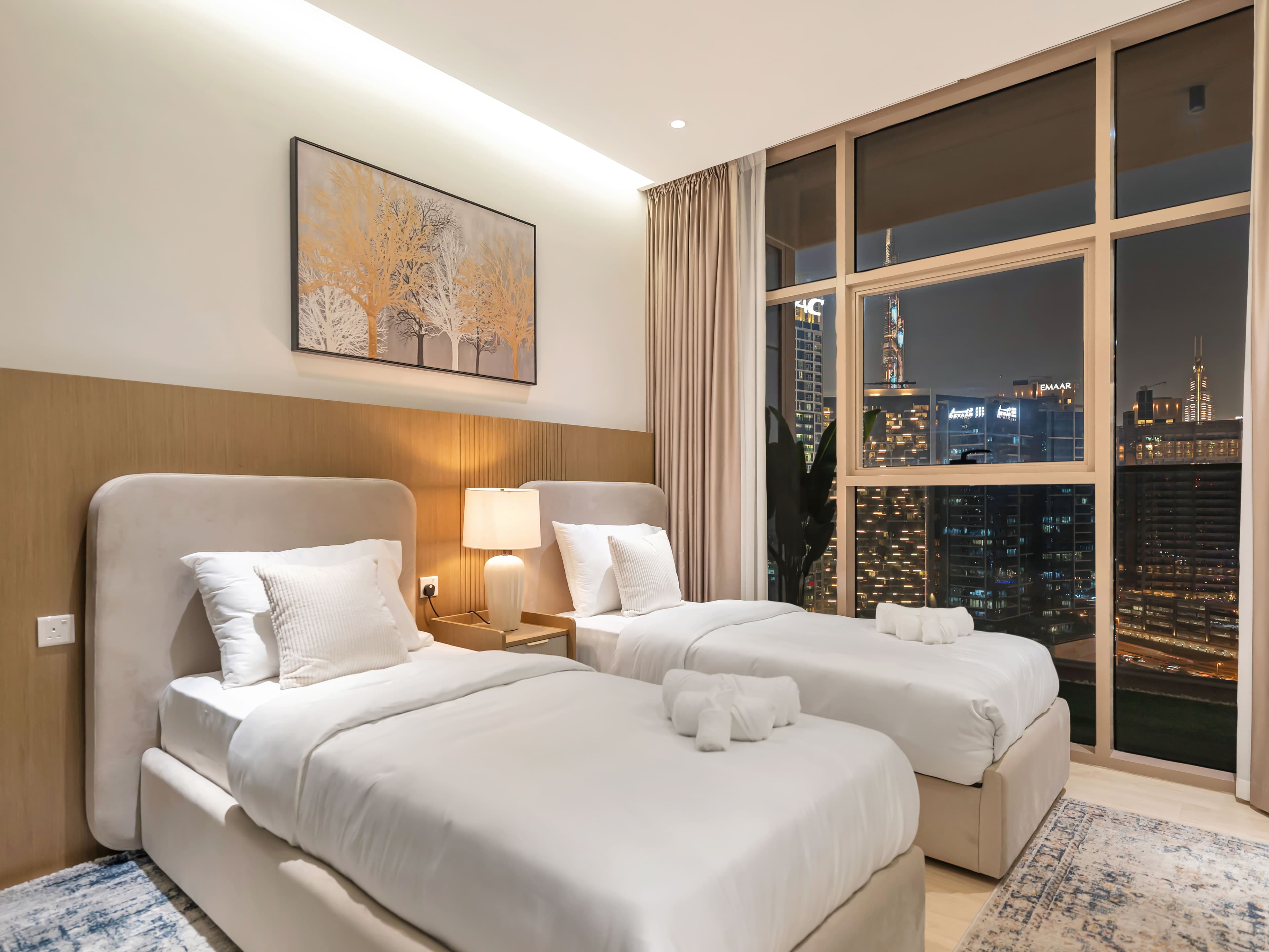 Waterfront Sophistication 3 Bedroom premium Apartment | Fully Furnished - Thumbnail 35