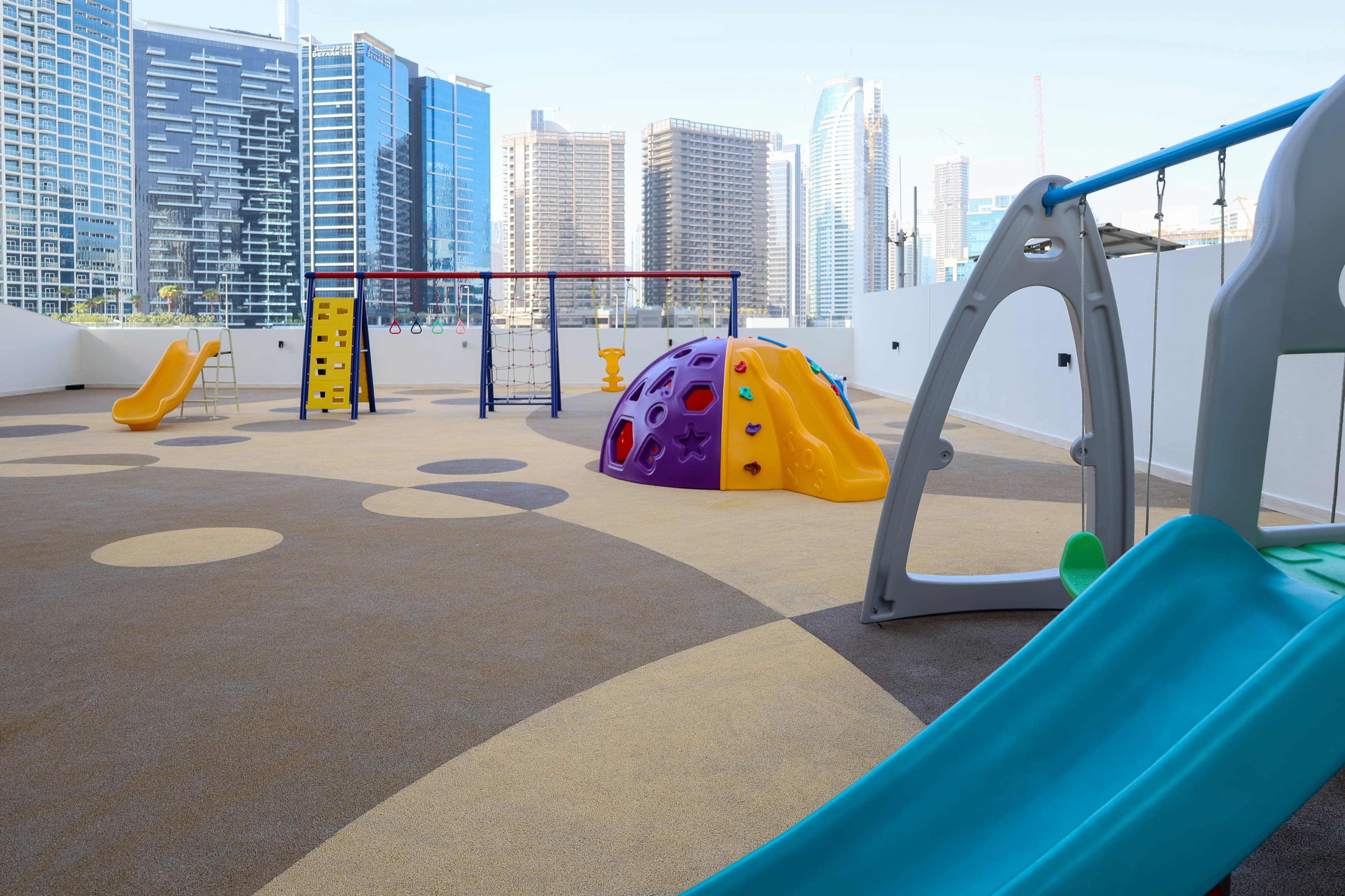 Waterfront Sophistication 3 Bedroom premium Apartment | Fully Furnished - Thumbnail 12