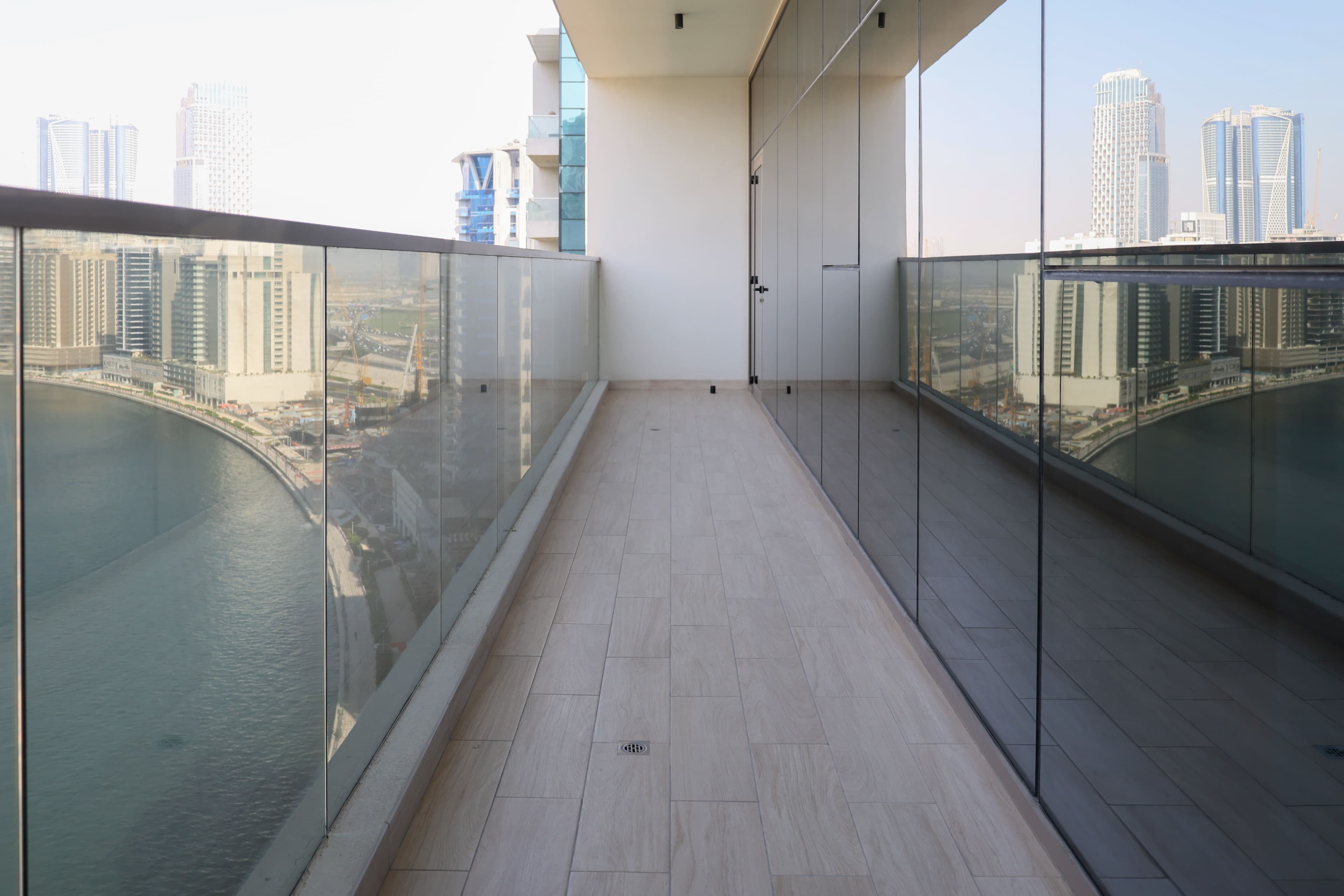 Waterfront Sophistication 3 Bedroom premium Apartment | Fully Furnished - Thumbnail 9