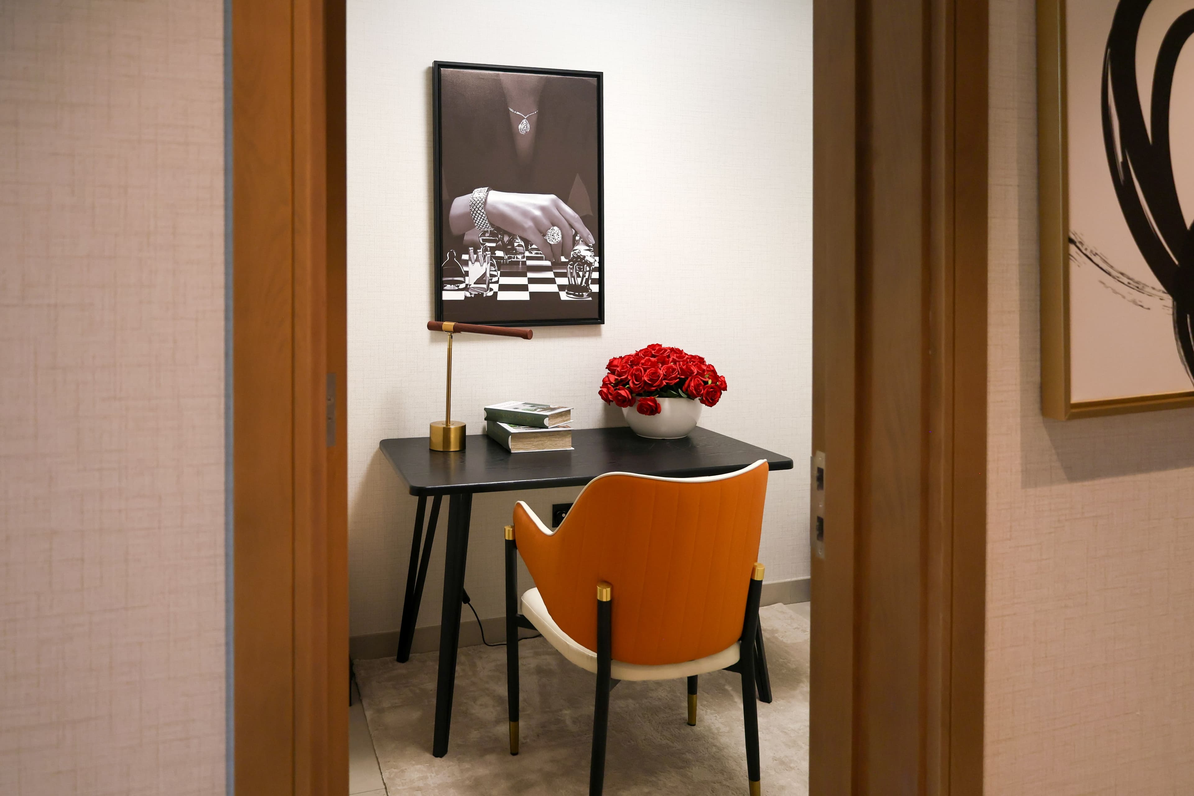 Sobha Hartland - Waves - Thumbnail 10